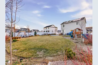 7884 N Seabiscuit Rd, Eagle Mountain, UT 84005 - Photo 27