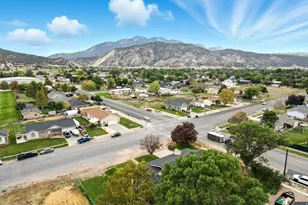715 N 400 E, Nephi, UT 84648 - Photo 15