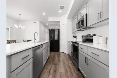 1076 W 490 S #204, American Fork, UT 84003 - Photo 3