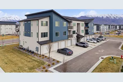 1076 W 490 S #204, American Fork, UT 84003 - Photo 23