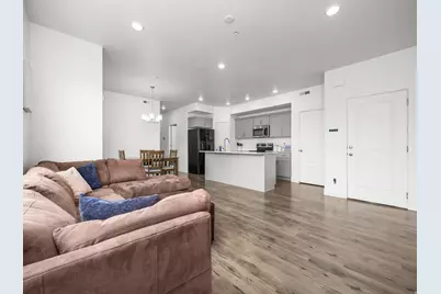 1076 W 490 S #204, American Fork, UT 84003 - Photo 7