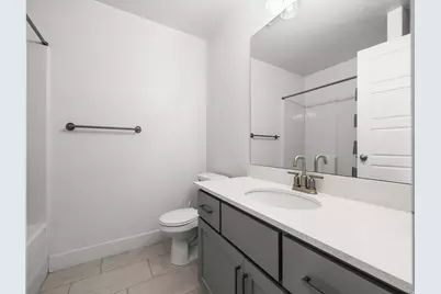 1076 W 490 S #204, American Fork, UT 84003 - Photo 17