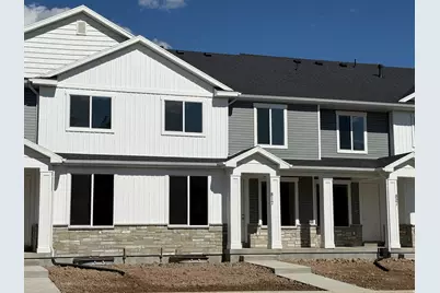 817 S 270 E #4, Smithfield, UT 84335 - Photo 1