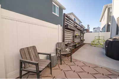 3922 S 2950 W, West Haven, UT 84401 - Photo 37
