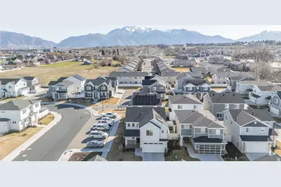 3922 S 2950 W, West Haven, UT 84401 - Photo 51