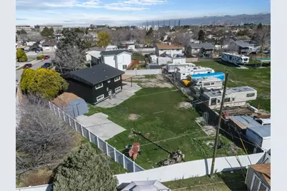 3055 S Dennis Cir, West Valley, UT 84120 - Photo 33