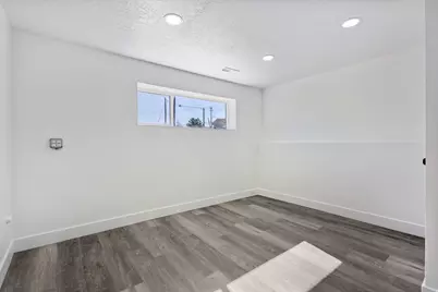 3055 S Dennis Cir, West Valley, UT 84120 - Photo 15