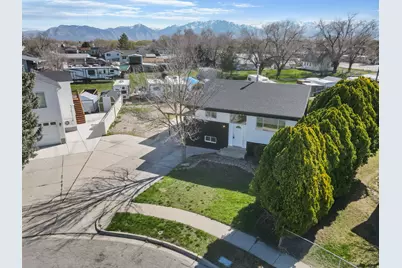 3055 S Dennis Cir, West Valley, UT 84120 - Photo 7
