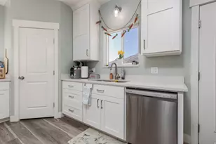 851 N 280 E, Elsinore, UT 84724 - Photo 9