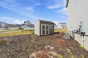 13012 S Twisted Oak Dr, Herriman, UT 84096 - Photo 37