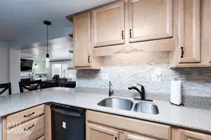 915 Hislop Dr, Ogden, UT 84404 - Photo 15