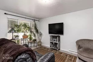 915 Hislop Dr, Ogden, UT 84404 - Photo 9