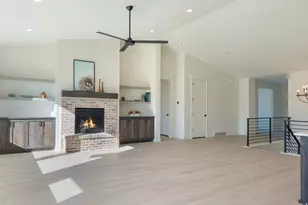 11202 S 1000 E, Sandy, UT 84094 - Photo 29