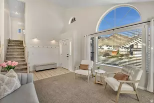 462 S Pitford Dr, Centerville, UT 84014 - Photo 3