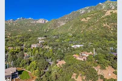 3316 E Lone Springs Cv S, Sandy, UT 84092 - Photo 9