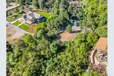 3316 E Lone Springs Cv S, Sandy, UT 84092 - Photo 3