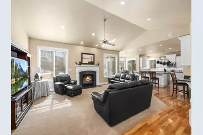 6767 W 10205 N, Highland, UT 84003 - Photo 3