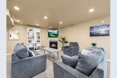 6767 W 10205 N, Highland, UT 84003 - Photo 23