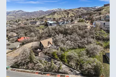 3727 S 400 E, Bountiful, UT 84010 - Photo 31