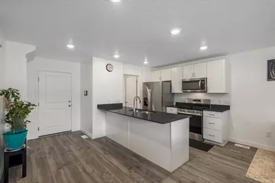 8552 W Cordero Dr, Magna, UT 84044 - Photo 7