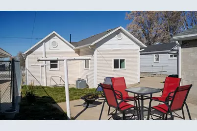 268 E Vine St S, Tooele, UT 84074 - Photo 13