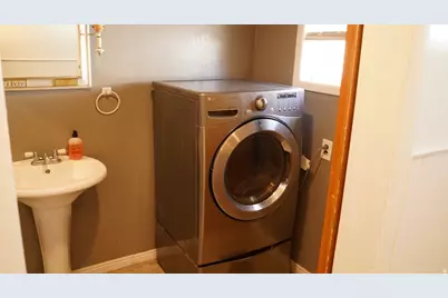 268 E Vine St S, Tooele, UT 84074 - Photo 7