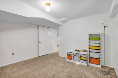 8921 S Shady Meadow Dr, Sandy, UT 84093 - Photo 35