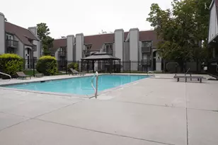 450 E Creekside Cir, Murray, UT 84107 - Photo 27