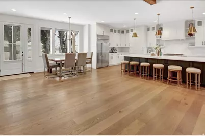 724 W Maple Drift Ln, Draper, UT 84020 - Photo 5