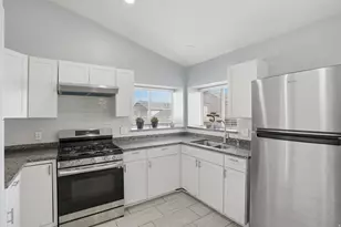 6853 S Mullien Dr W, West Jordan, UT 84081 - Photo 5