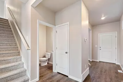 277 N Roundabout St, Saratoga Springs, UT 84045 - Photo 17