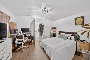 262 E Hidden View Dr, Sandy, UT 84070 - Photo 9