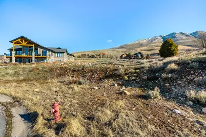 5630 E Highland View Ct, Eden, UT 84310 - Photo 3