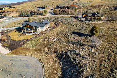 5630 E Highland View Ct, Eden, UT 84310 - Photo 7