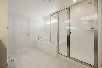 2241 E Granite Ln, Eagle Mountain, UT 84005 - Photo 17