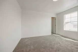 2241 E Granite Ln, Eagle Mountain, UT 84005 - Photo 19