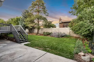 10889 S Granite Dr E, Sandy, UT 84094 - Photo 25