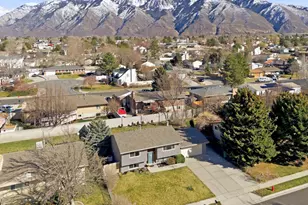 10889 S Granite Dr E, Sandy, UT 84094 - Photo 31