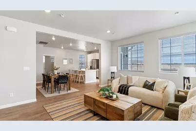 303 E Kanab Creek Dr, Saratoga Springs, UT 84045 - Photo 7