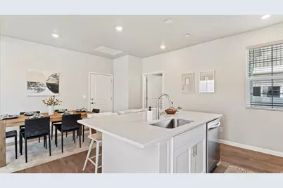 303 E Kanab Creek Dr, Saratoga Springs, UT 84045 - Photo 13