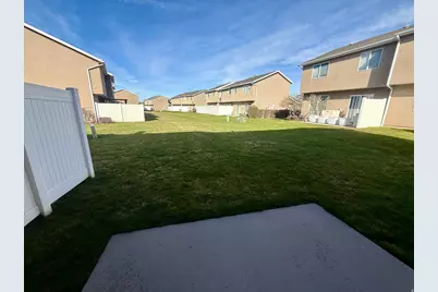 2511 N Charleston Ave, Harrisville, UT 84414 - Photo 13