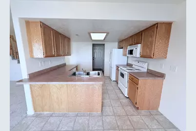 2511 N Charleston Ave, Harrisville, UT 84414 - Photo 3