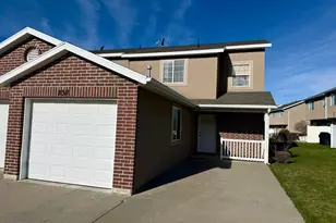 2511 N Charleston Ave, Harrisville, UT 84414 - Photo 1