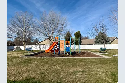 2511 N Charleston Ave, Harrisville, UT 84414 - Photo 17