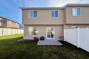 2511 N Charleston Ave, Harrisville, UT 84414 - Photo 15