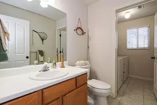 11544 S Olive Berry Ln E, Draper, UT 84020 - Photo 11