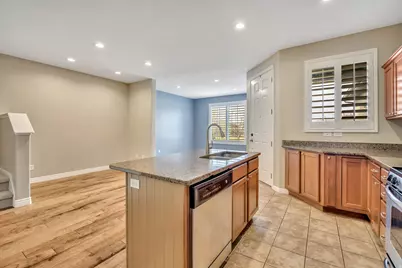 2 S 285 W, Centerville, UT 84014 - Photo 9