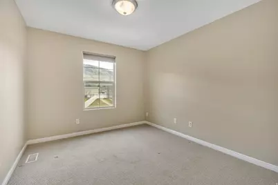 2 S 285 W, Centerville, UT 84014 - Photo 15