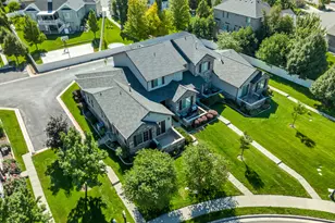 2 S 285 W, Centerville, UT 84014 - Photo 3