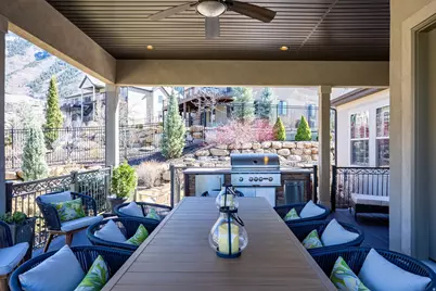 10847 S Hiddenwood Dr, Sandy, UT 84092 - Photo 47